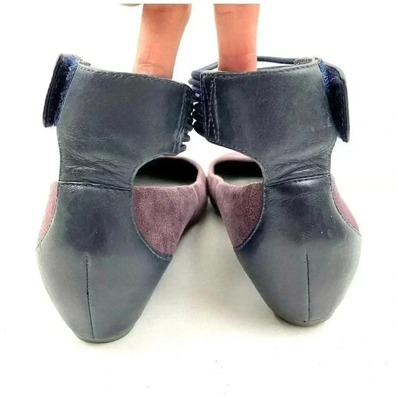Tsubo Gylda Women's Ankle Strap Wedges Purple Navy Suede Shoes Sz 7 Flats - Picture 9 of 9